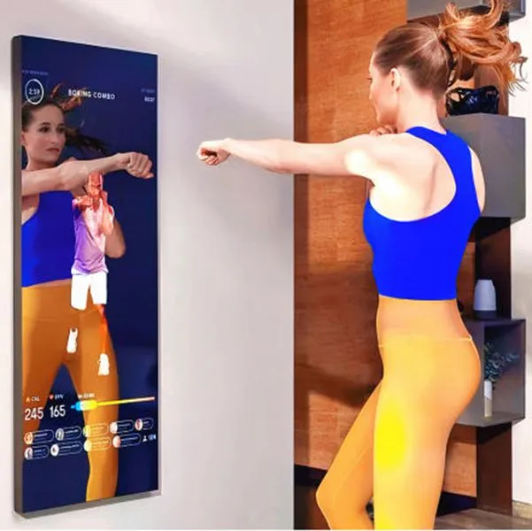 smart gym mirror for luxury hotel exercise centers